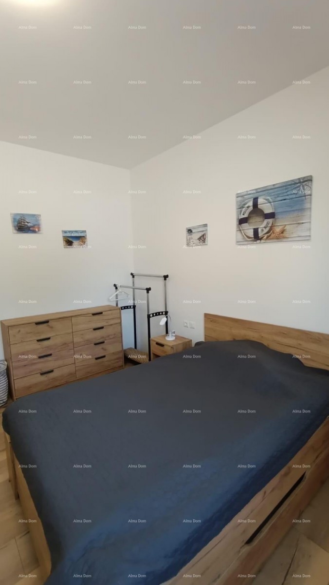Apartma s teraso, parkirnim mestom in skupnim bazenom – Premantura 15