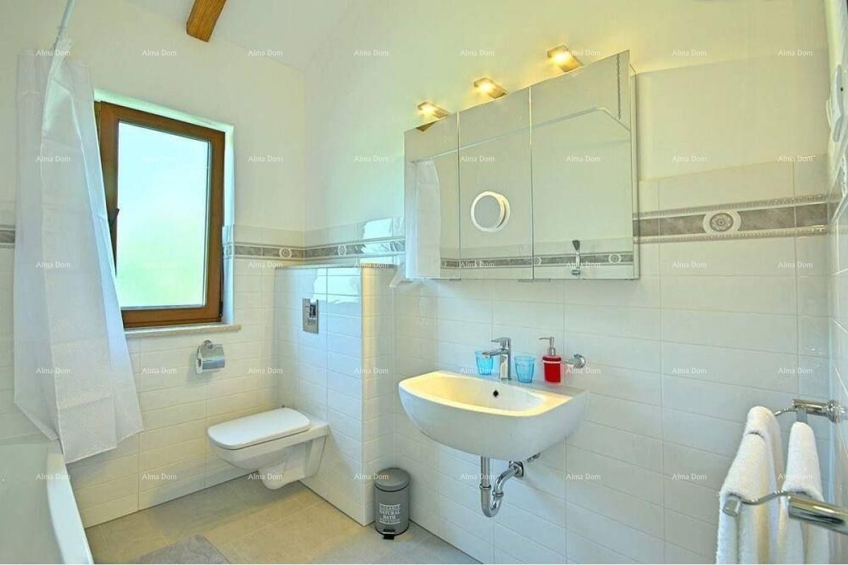 Недалеко от Новиграда, новый дом с бассейном. 15