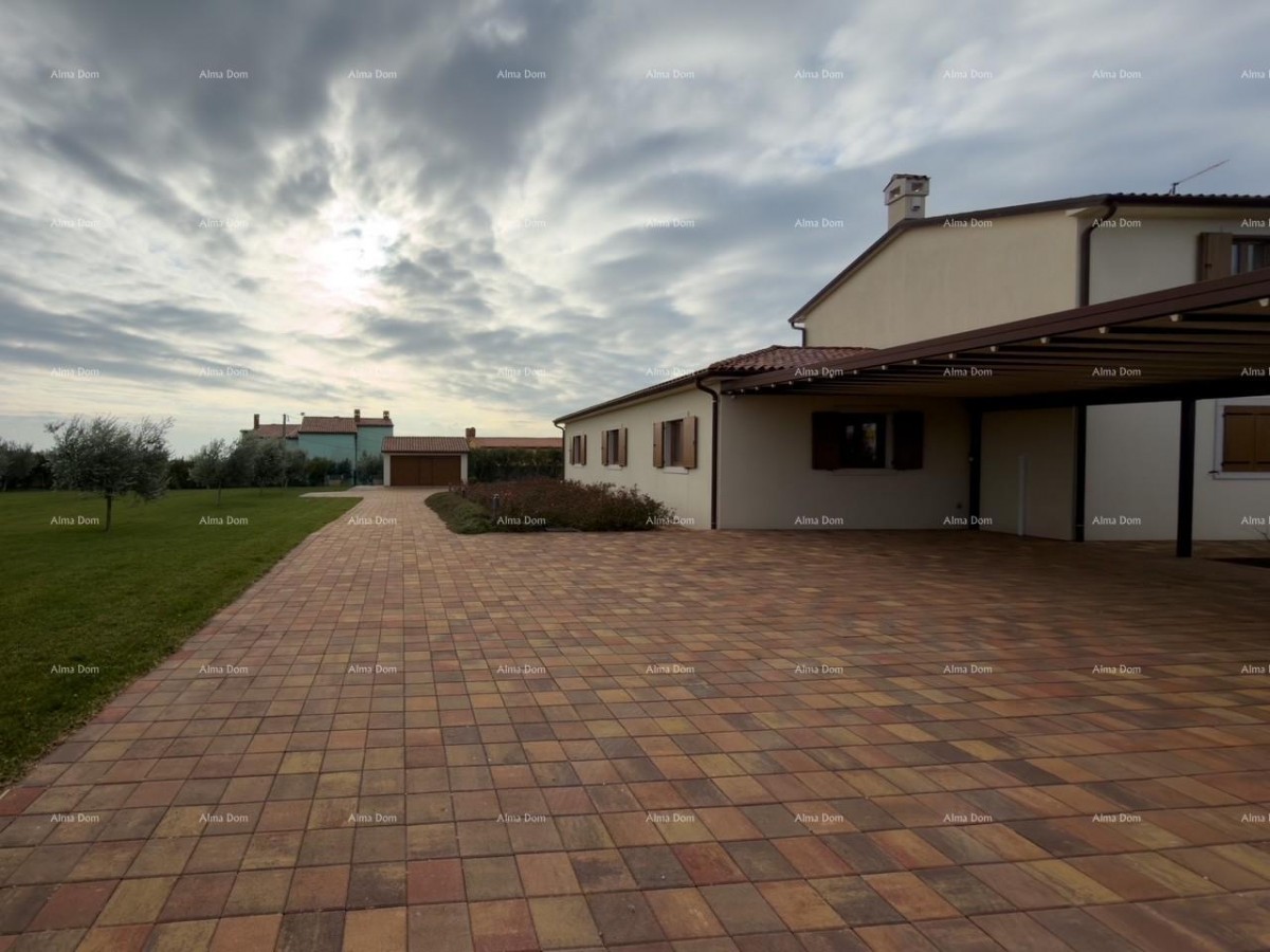 Vendiamo una villa con vista sui Brioni! 46