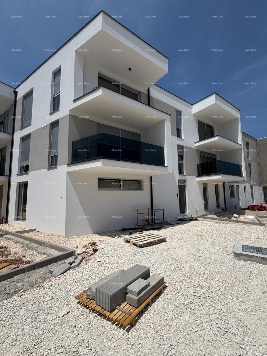 Prodaja  stanovanja s parkirnim mestom in pogledom na morje, Ližnjan! 5