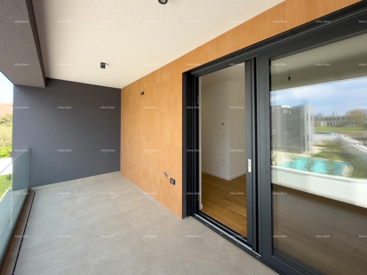 Moderna vila 100 m od morja! 31