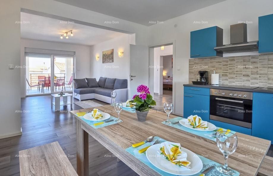 Vendita di un appartamento su due piani con grande giardino e garage, Ližnjan! 3