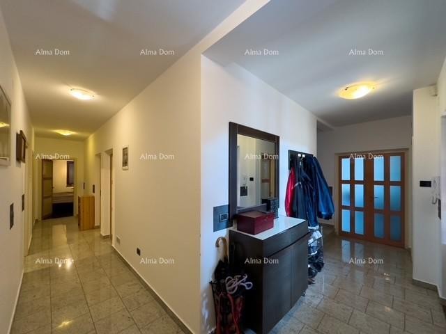 Бале: Просторная вилла с бассейном и домом для гостей 18