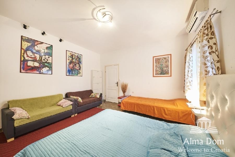 Kuća , blizina grada Umaga. 21