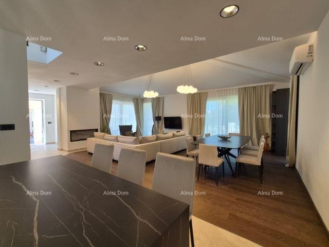 VILLA MODERNA CON PISCINA – 5 KM DAL MARE, TAR 7