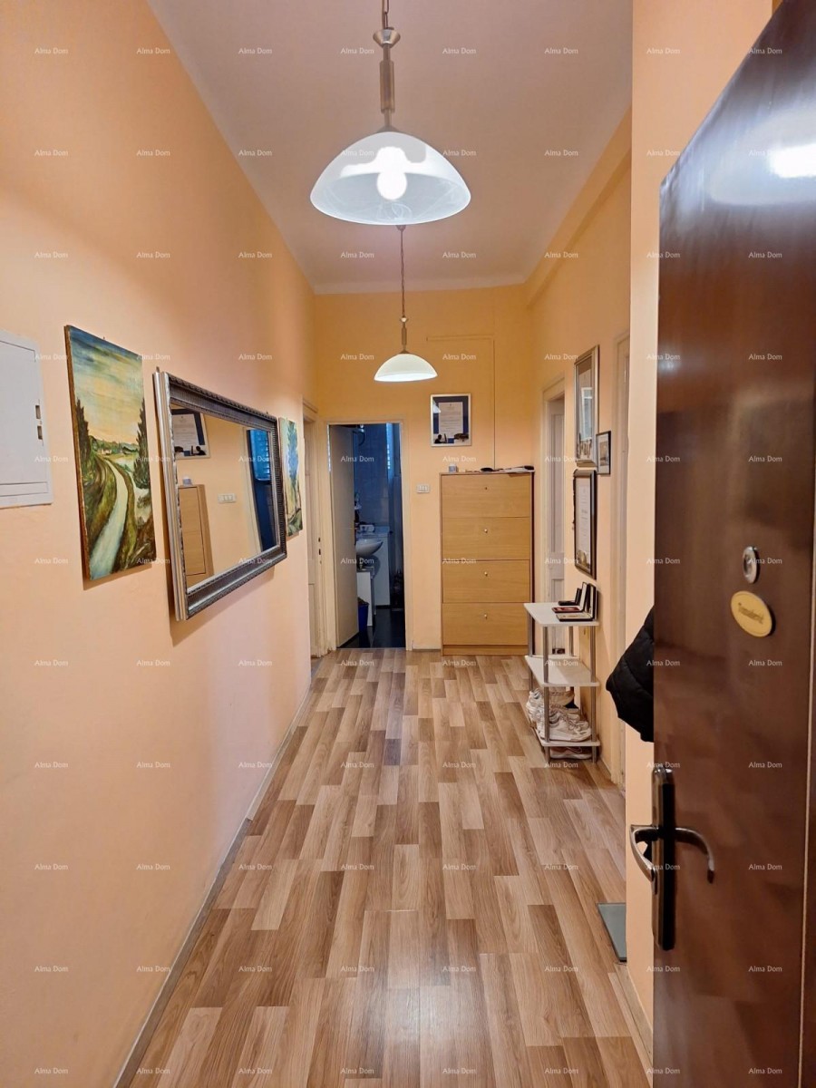 Appartamento in vendita a Pola, centro! Kaštel. 20