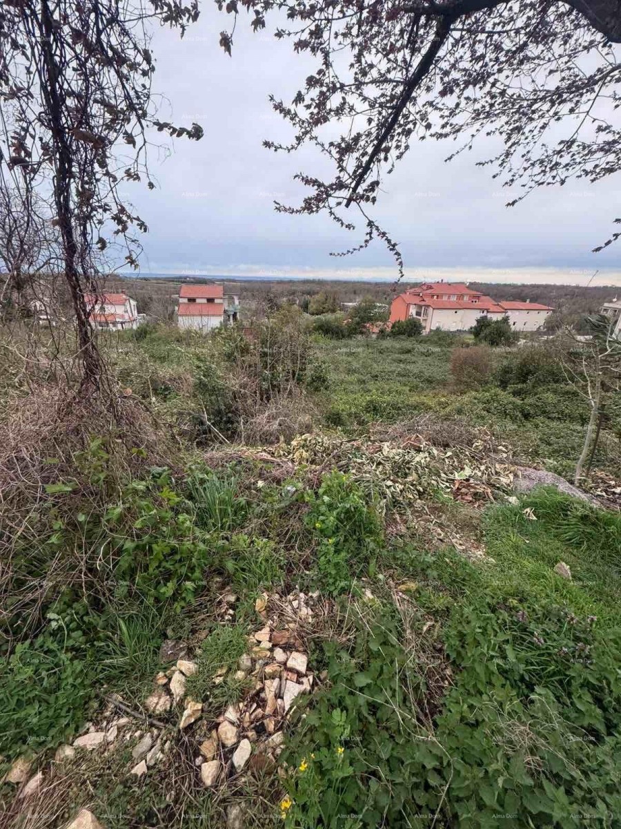 Građevinsko zemljište 3.800 m² s pogledom na more 2