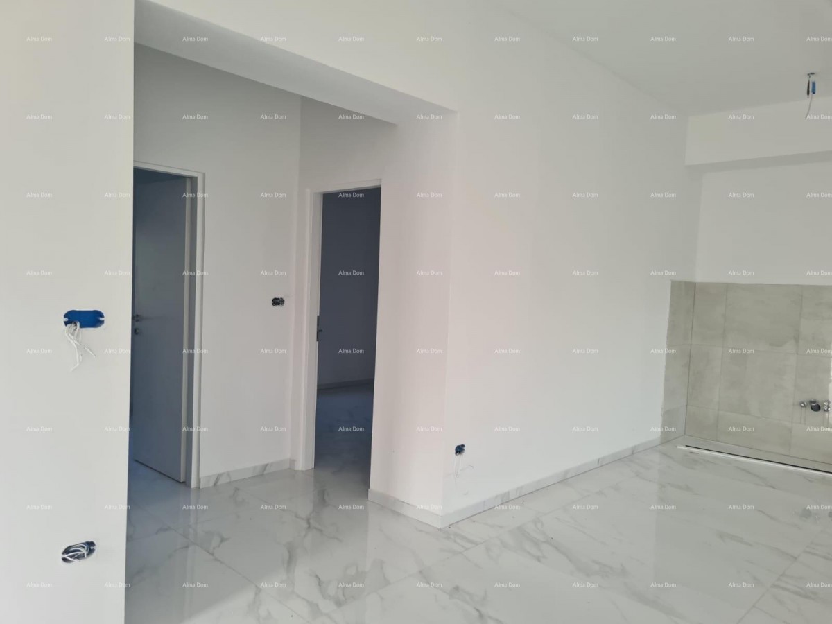 Poreč – spacious ground floor apartment with a yard 11