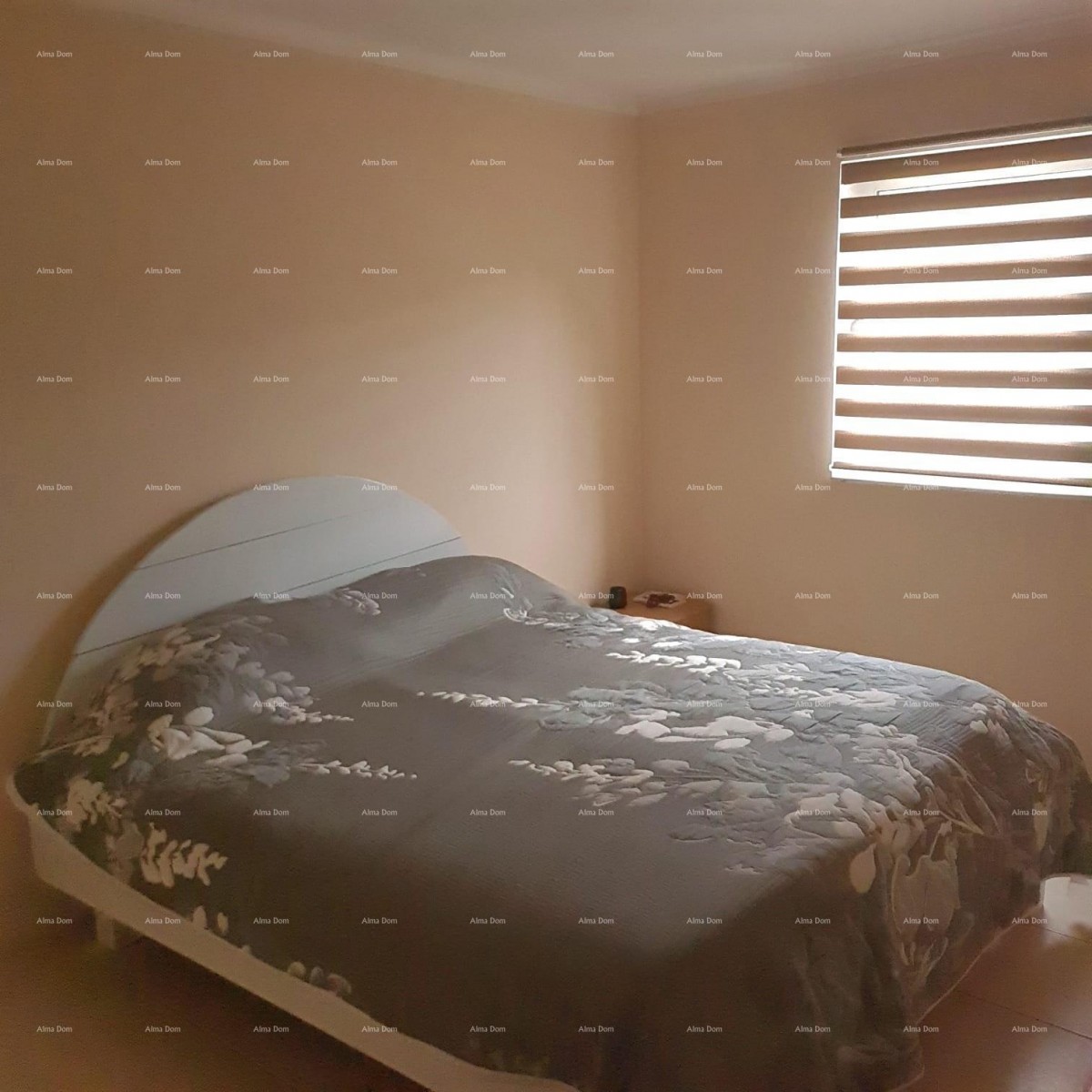 Prodamo samostojno hišo, Marčana 21