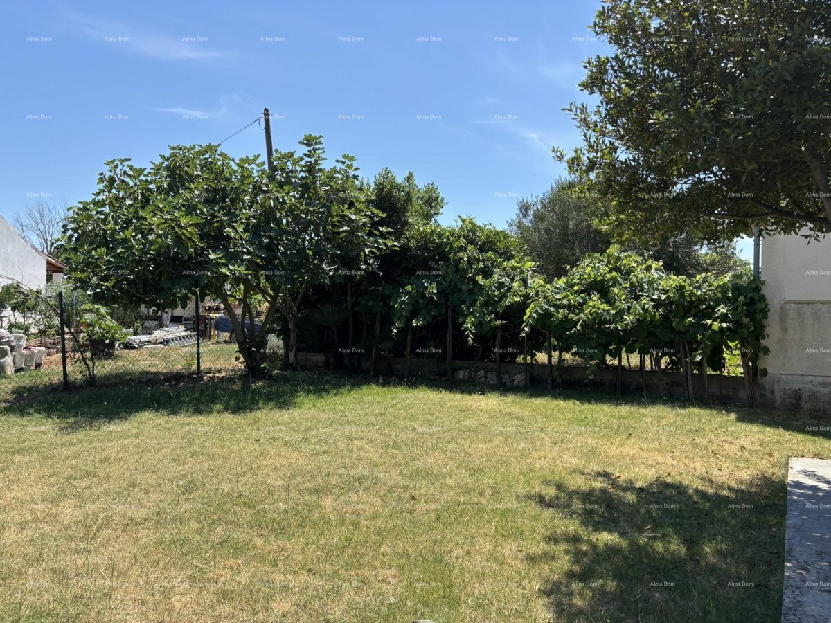 VALBANDON - House with two apartments - ideal for family life or investment 12