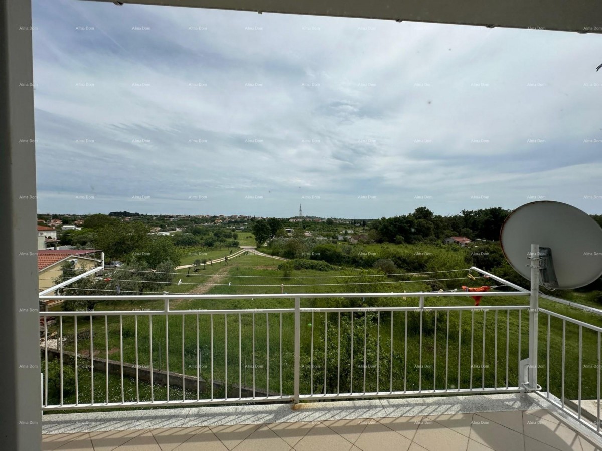 We are selling an apartment in a quiet location. Busoler. 21