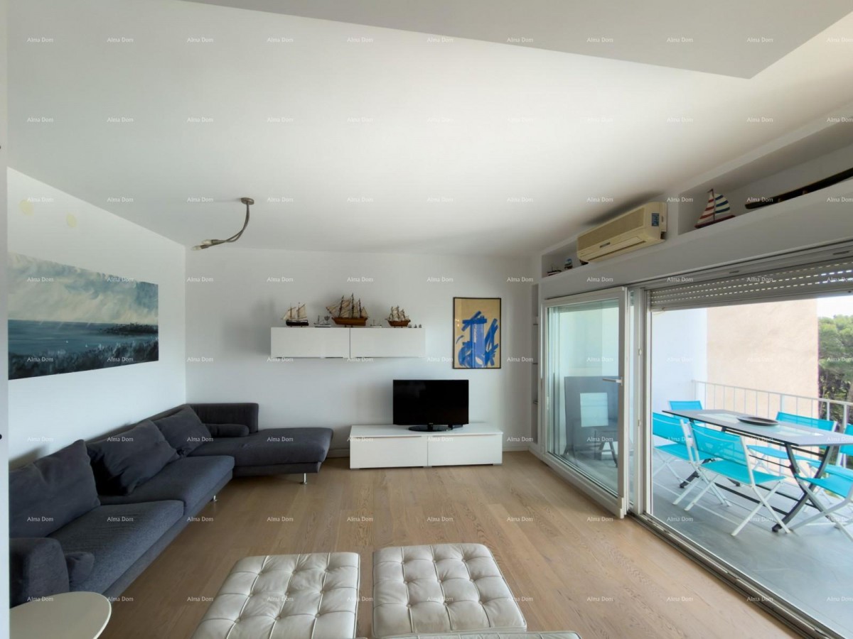 Продажа - квартира с видом на море - две минуты до набережной Лунгомаре, Пула! 4