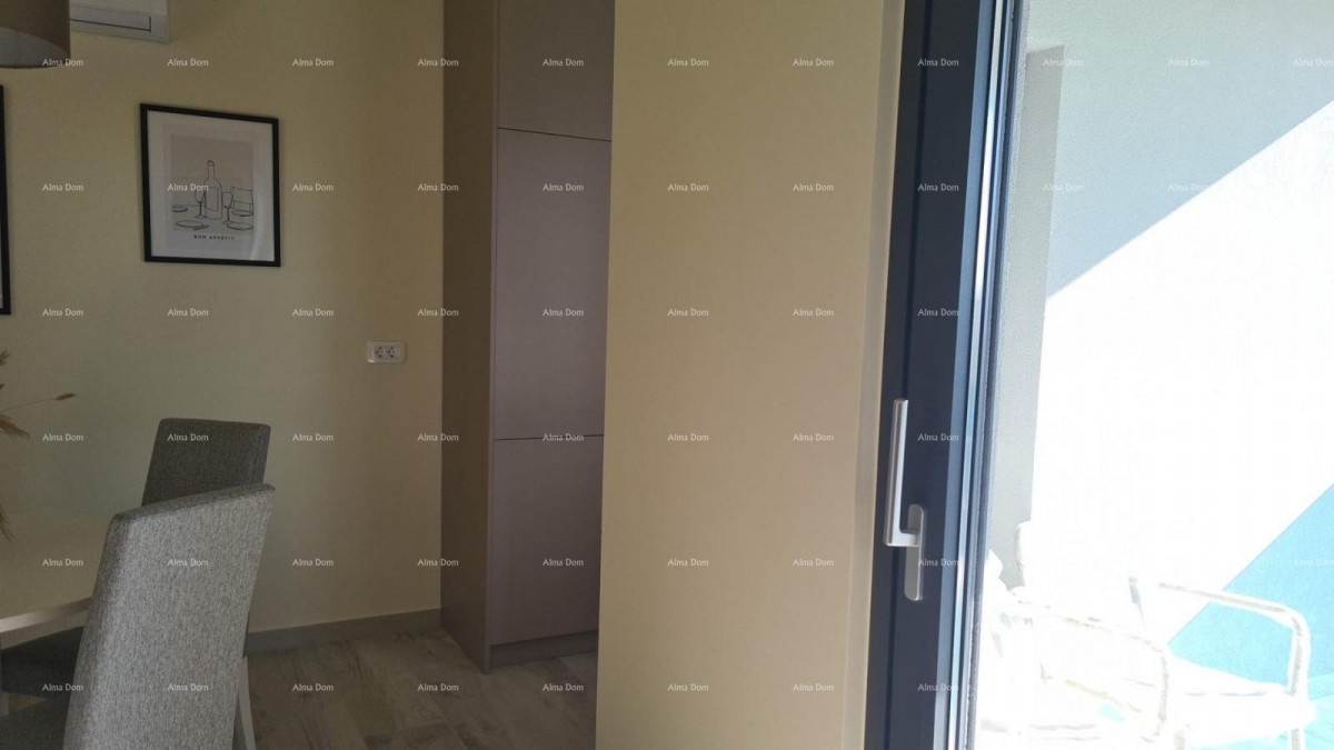 Современная квартира в блоке F с двумя парковочными местами и кладовкой, недалеко от Умага! F2 11