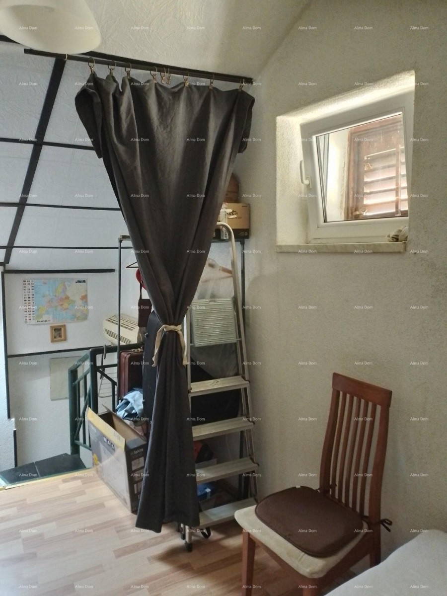 Галижана – Каменный дом в центре Галижаны, недалеко от Фажаны и Бриуни 10