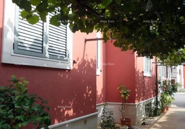 House with 14 apartments near the old center of Rovinj 4