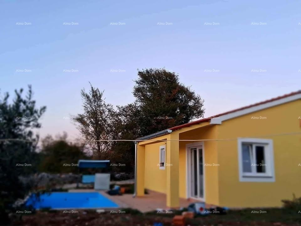 Nuova casa con piscina nei dintorni di Svetvinčent 4