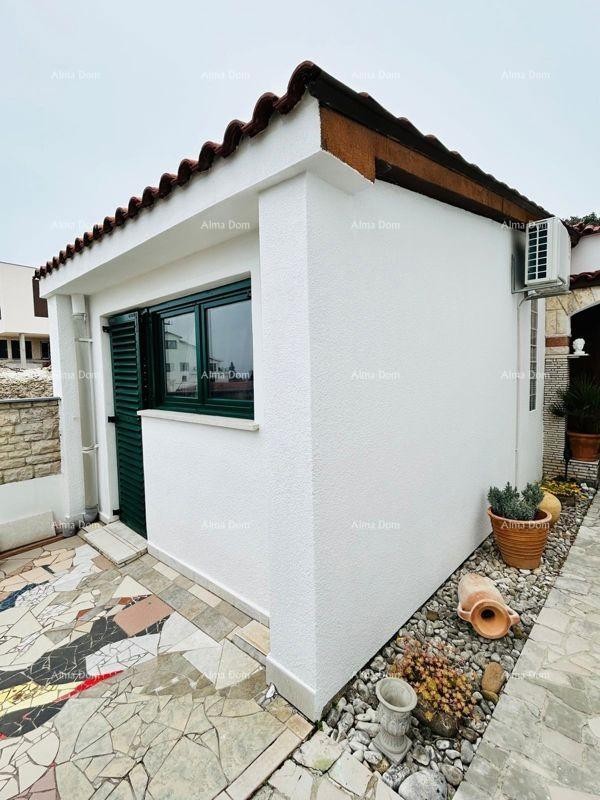 Pješčana Uvala – Casa con piscina e appartamento separato, vista mare, 300 m dalla spiaggia 13