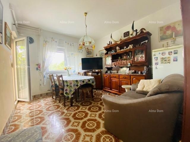 Casa spaziosa a Pola con grande cortile e numerose possibilità 15