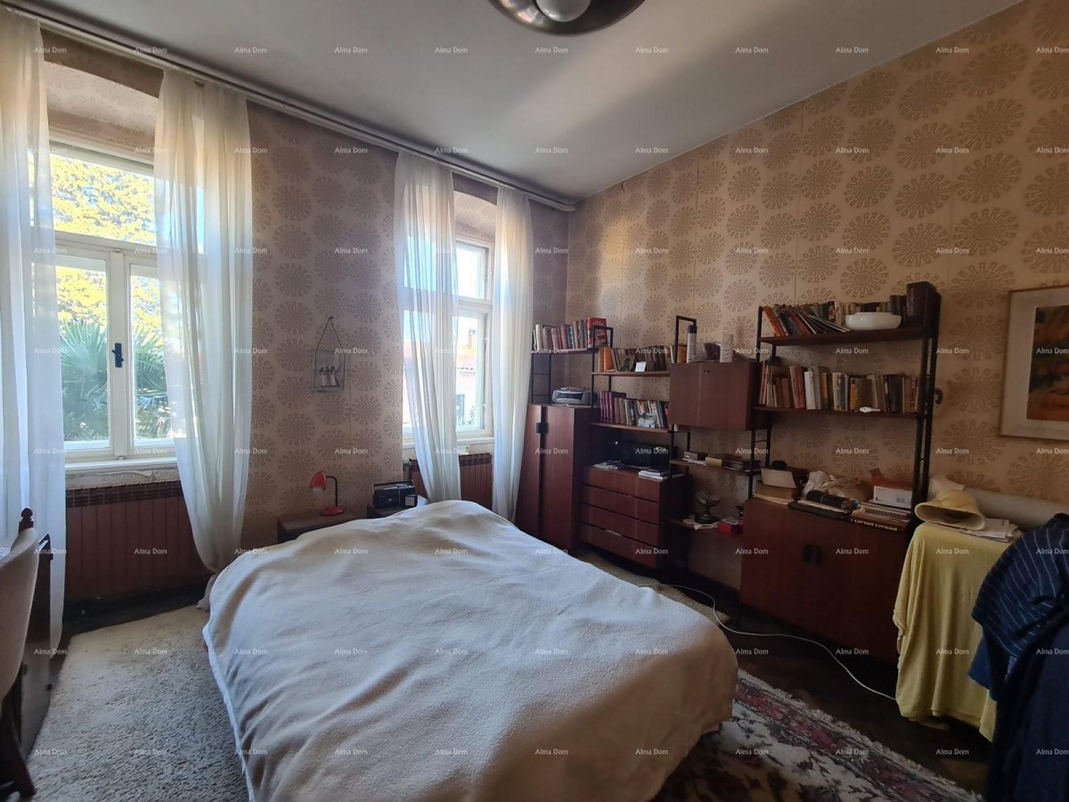 Stan u prizemlju s dvorištem i garažom – centar Pule 9