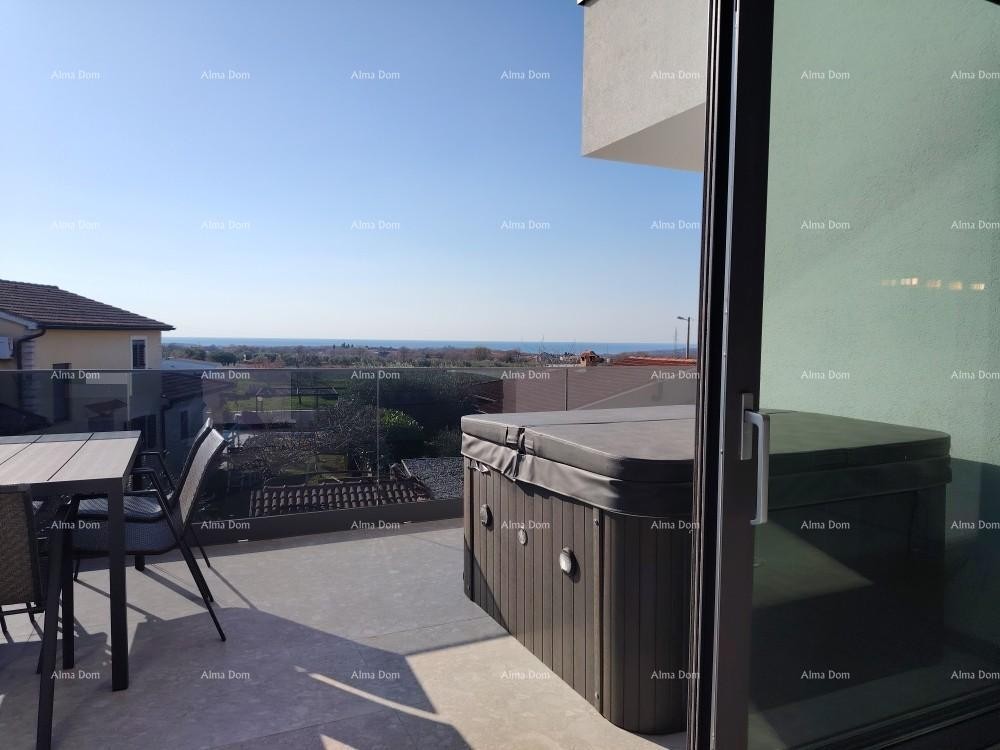 Vrhunski trosoban stan s pogledom na more, opremljen 6