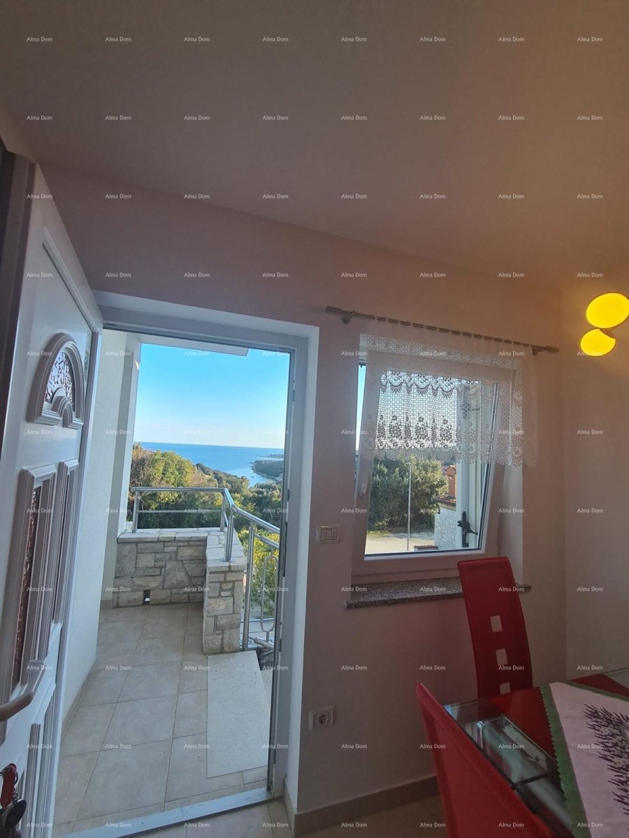 Prodaje se šarmantan stan 60 m²,  Duga Uvala, pogled na more 4