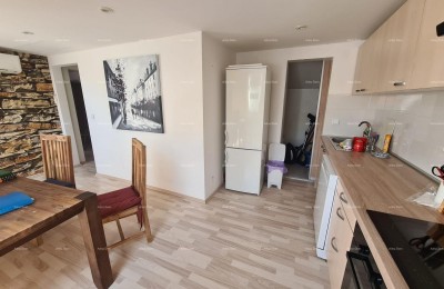 Продаем квартиру в центре Пулы – 66 м²