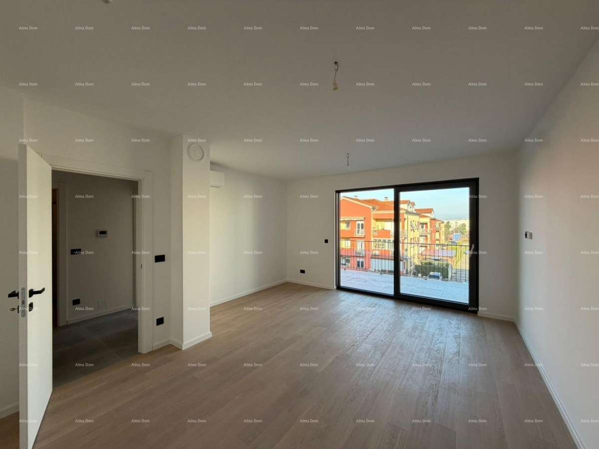 УМАГ – Новостройка! Квартира в современном жилом комплексе с двумя парковочными местами, S 2-22 19