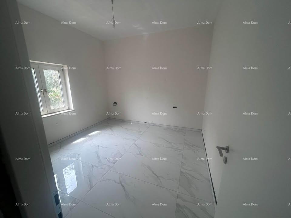 Poreč – spacious ground floor apartment with a yard 7