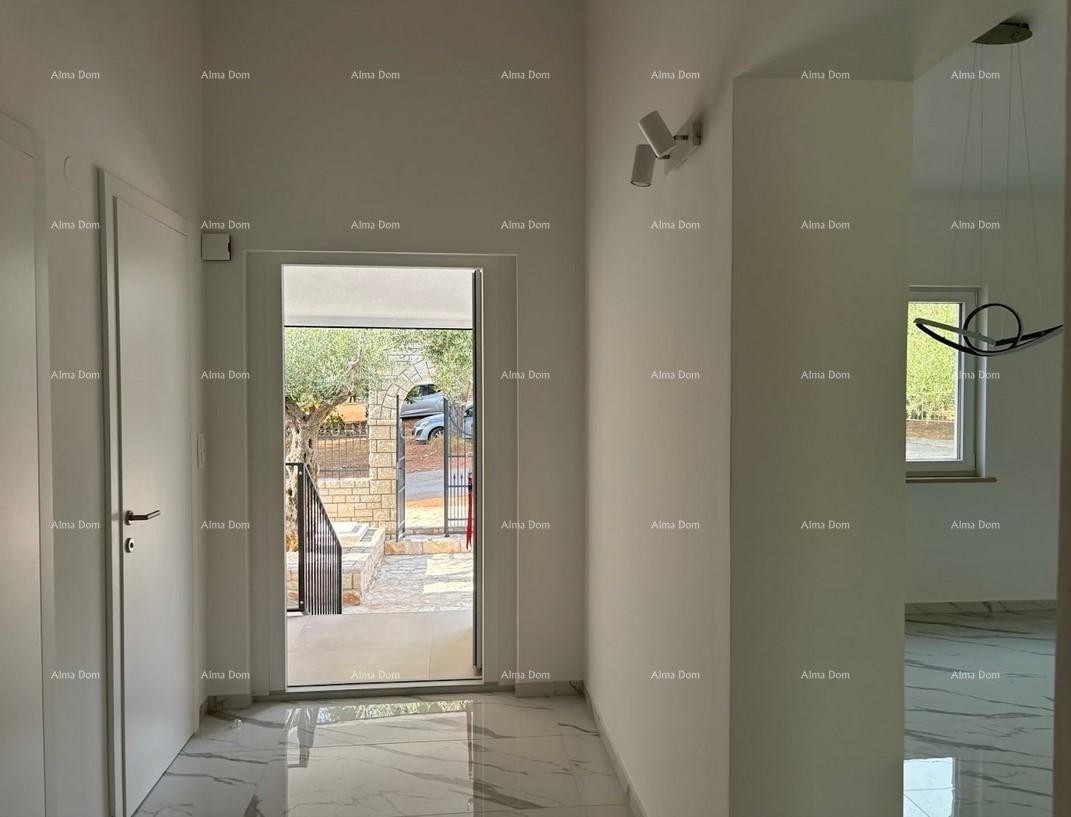 UMAG – Hiša s bazenom in tremi ločenimi apartmaji 23