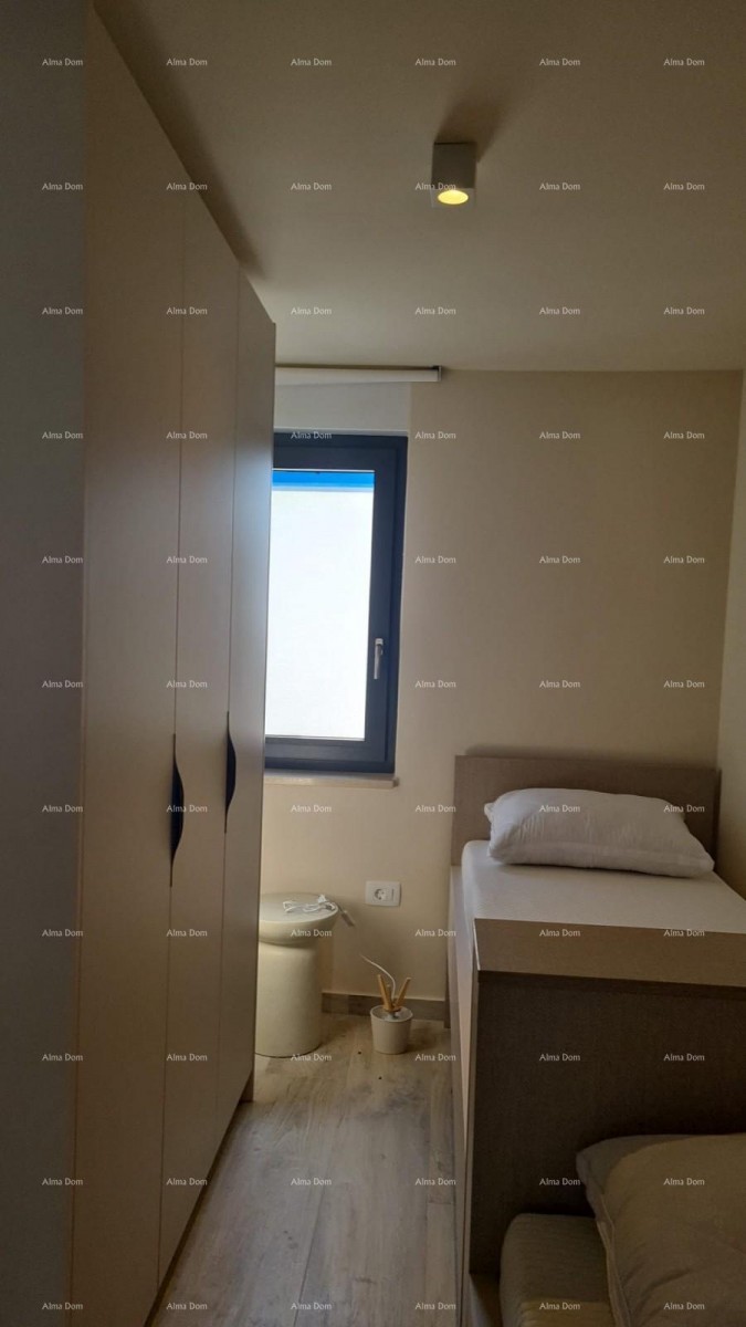 Appartamento moderno nel blocco E con posto auto e ripostiglio, vicino a Umago! 16