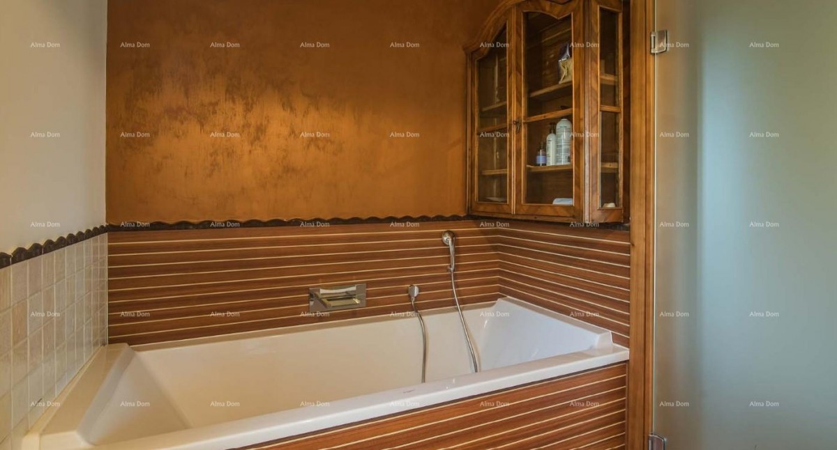 Lussuosa villa in pietra istriana con piscina in stile toscano, Rovigno! 30