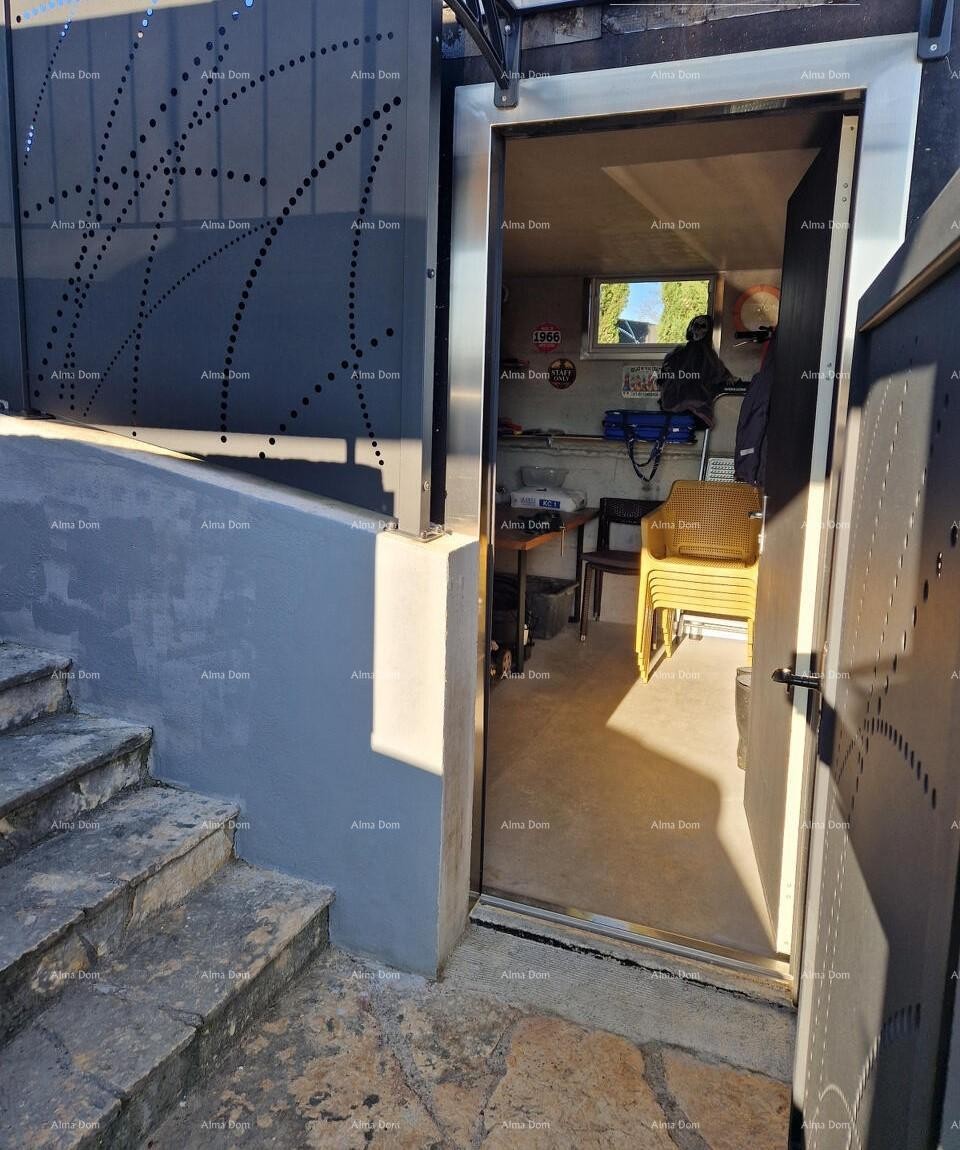 BUJE – House with a Pool and Panoramic View 13