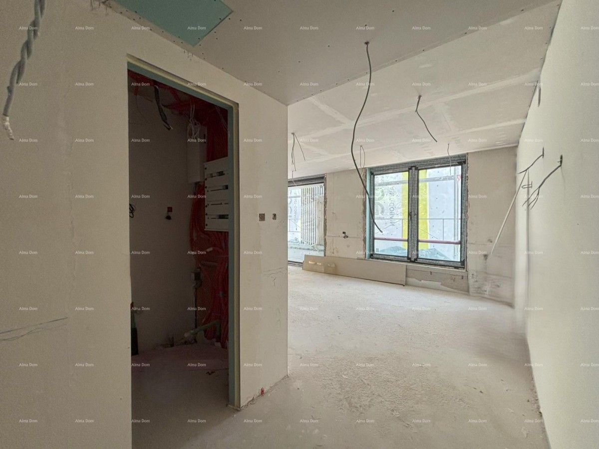 ROVINJ - sale of an apartment in a luxury residence by the sea / S5 28