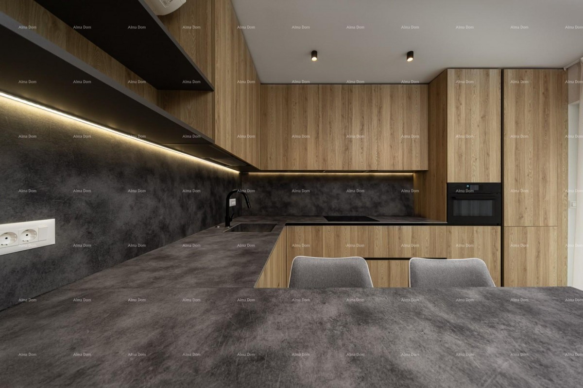 РОВИНЬ, Борик – Новая роскошная квартира в престижном районе, в 200 метрах от моря 5