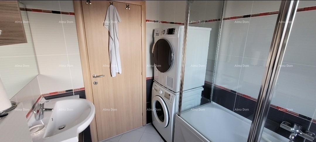 Ližnjan! Opremljen stan! Pogled na more! 26