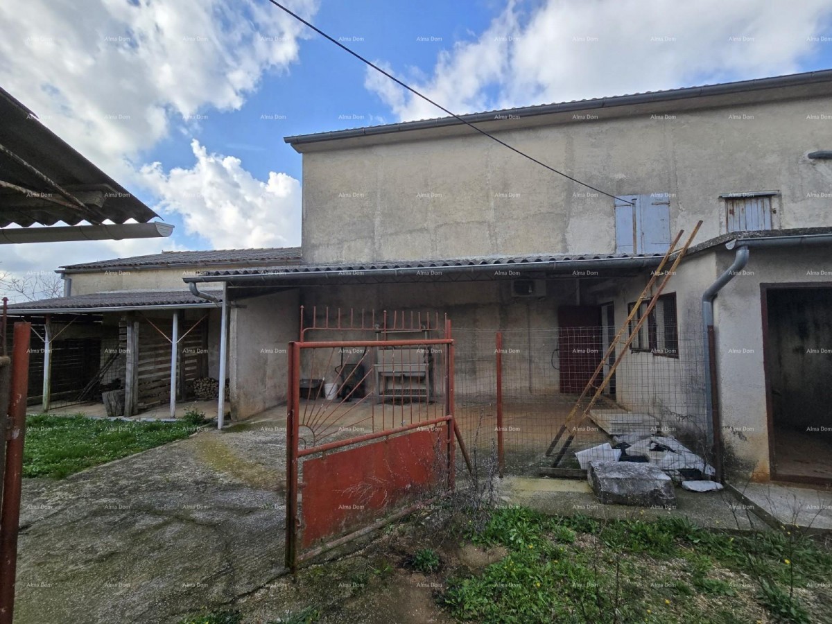 Authentic Istrian Property Near Žminj – House with Great Potential! 34