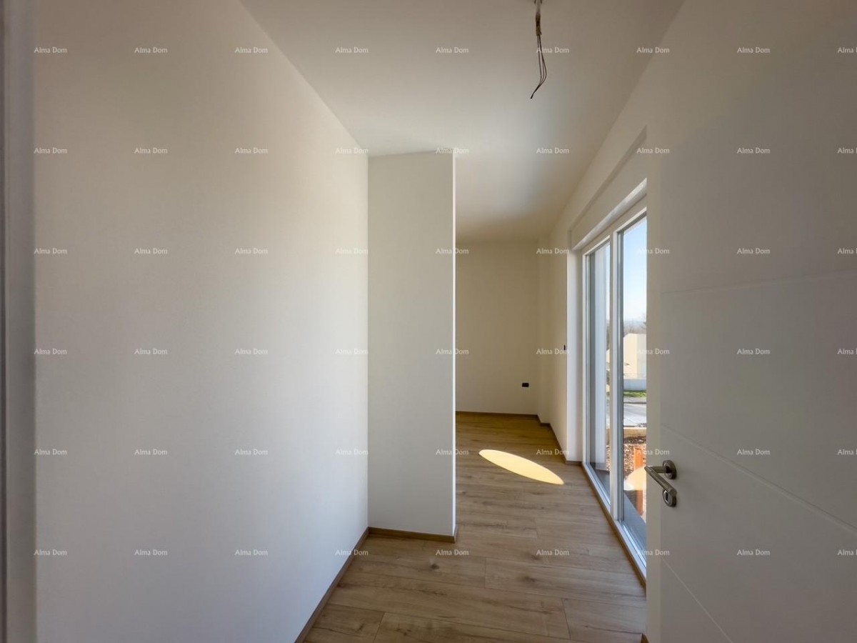 1 km do centra Medulina. Prodaja nove hiše s bazenom na odlični lokaciji, blizu morja! 18