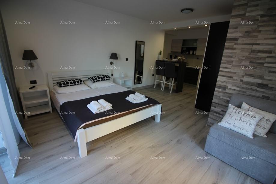 Sand Cove, Villa with Apartments Near the Sea 9