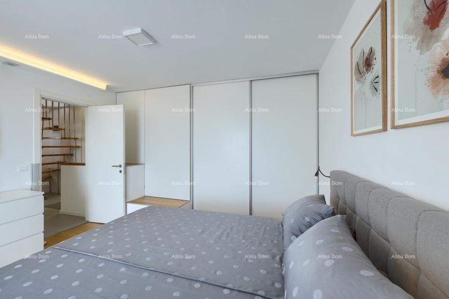 Prodaje se stan u Puli, 106 m2 6