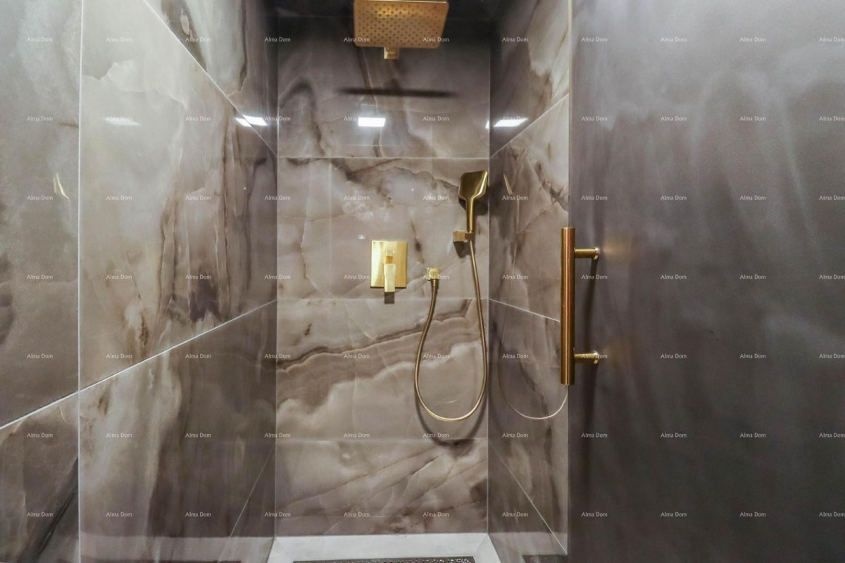 FOR SALE: Modern Detached Villa near Pula – Loborika. 19