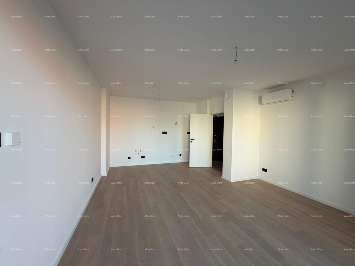 УМАГ – Новостройка! Квартира в современном жилом комплексе с двумя парковочными местами, S 2-22 23