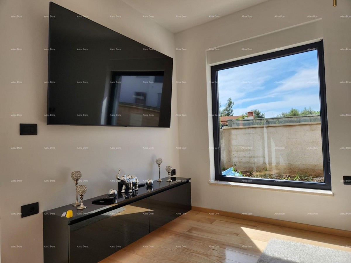 Istria, Ližnjan, 1 km to the center of Medulin, new modern house with pool for vacation. 8