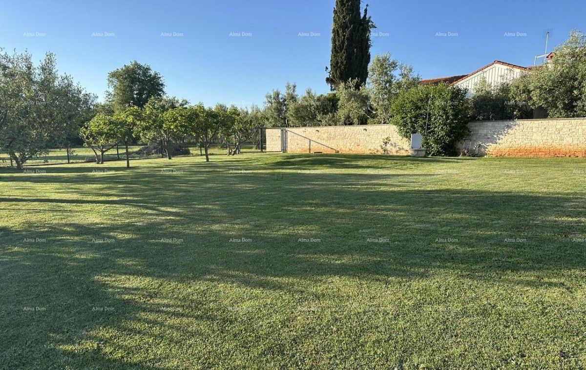 Lovrečica – terreno edificabile di 591 m², a soli 60 m dal mare 3