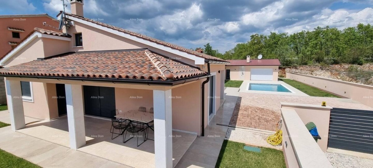 The translation of the title to Slovenian is:  