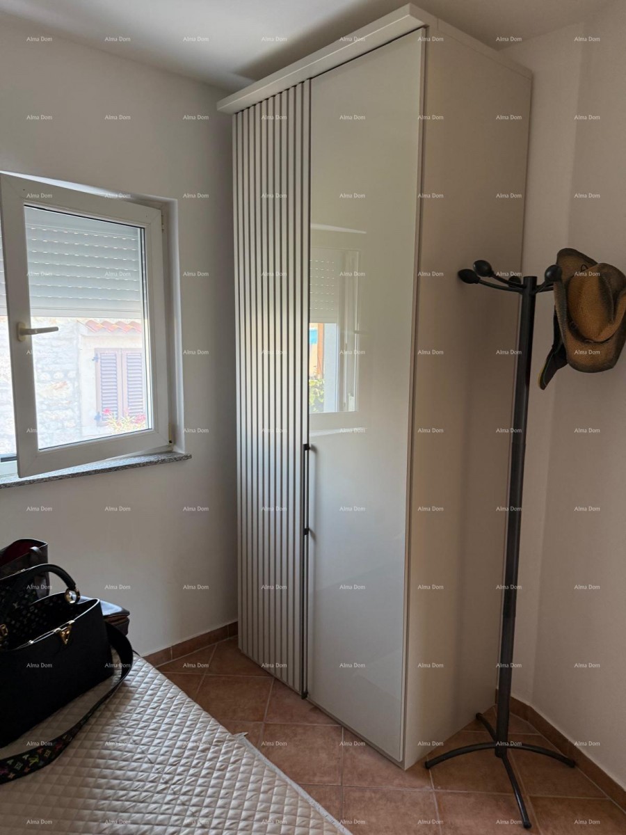 Prodaja - prenovljena hiša na odlični lokaciji z dvema apartmajema in čudovitim razgledom, Medulin! 17