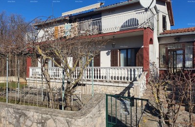 Labin  3-storey house with 3 apartments at a realistic price.