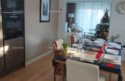 Pješčana Uvala, Vila z apartmaji blizu morja