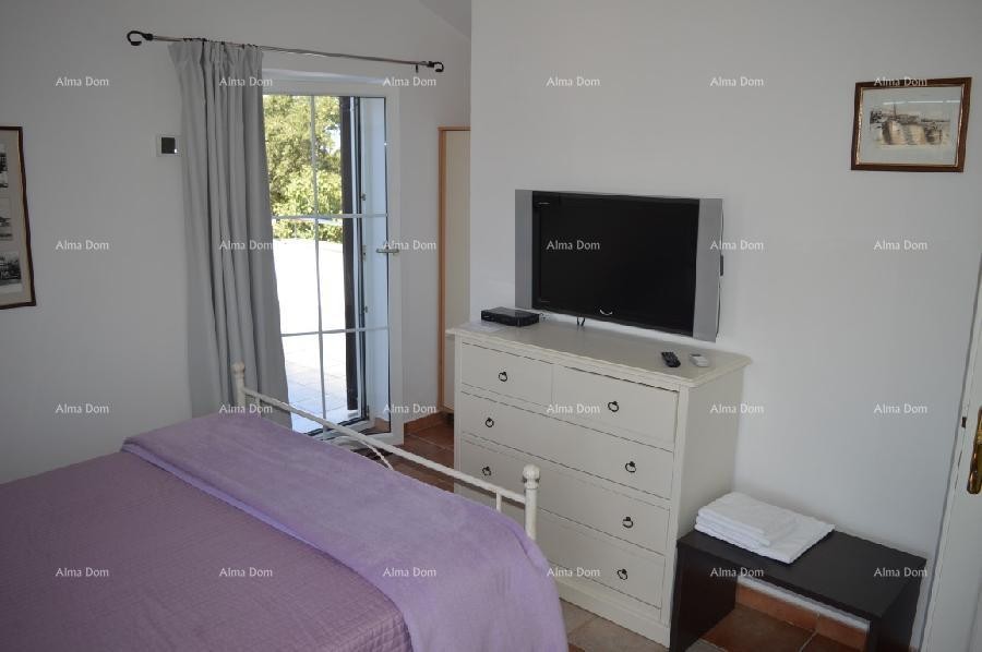 Beautiful house with swimming pool! 23