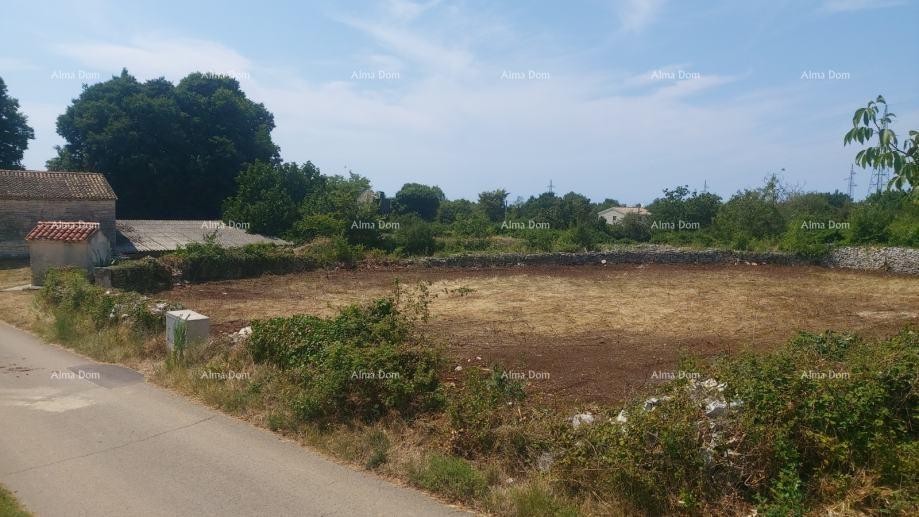 Construction land with permit and project for a villa with a pool – 760 m² 8