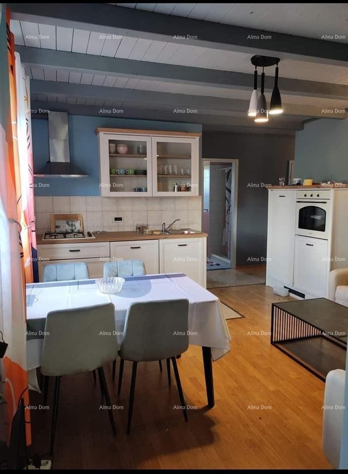 Prodaje se prekrasan stan, 70 m², blizu Rovinja 1